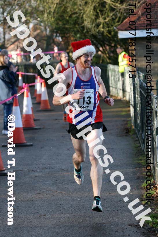 Saltwell Harriers 10k Road Race, Gateshead. Photo: David T. Hewitson/Sports for All Pics
